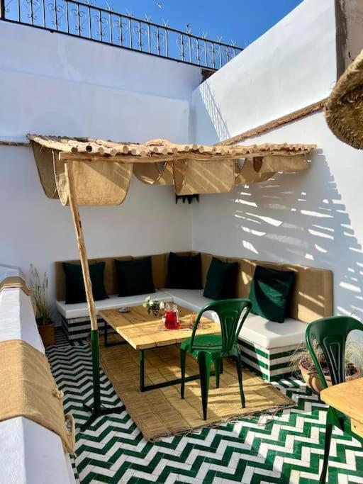 Magnifique Prive 3 Chambres, Terrasse Sur Le Toit A Marrakech Au Coeur De La Medina Villa *