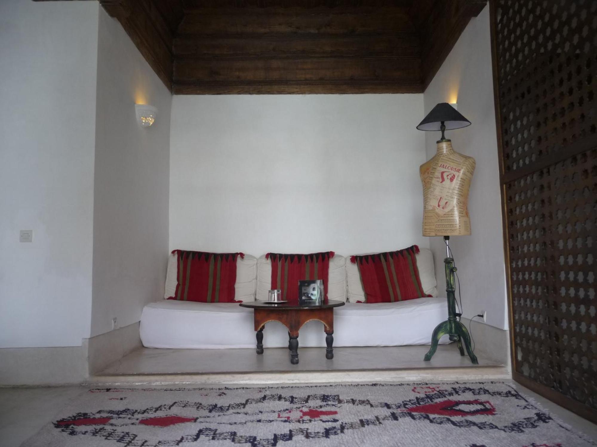 Riad Matham 2*