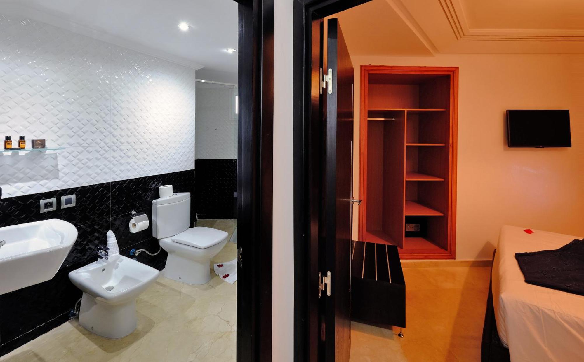 Aparthotel Mouna