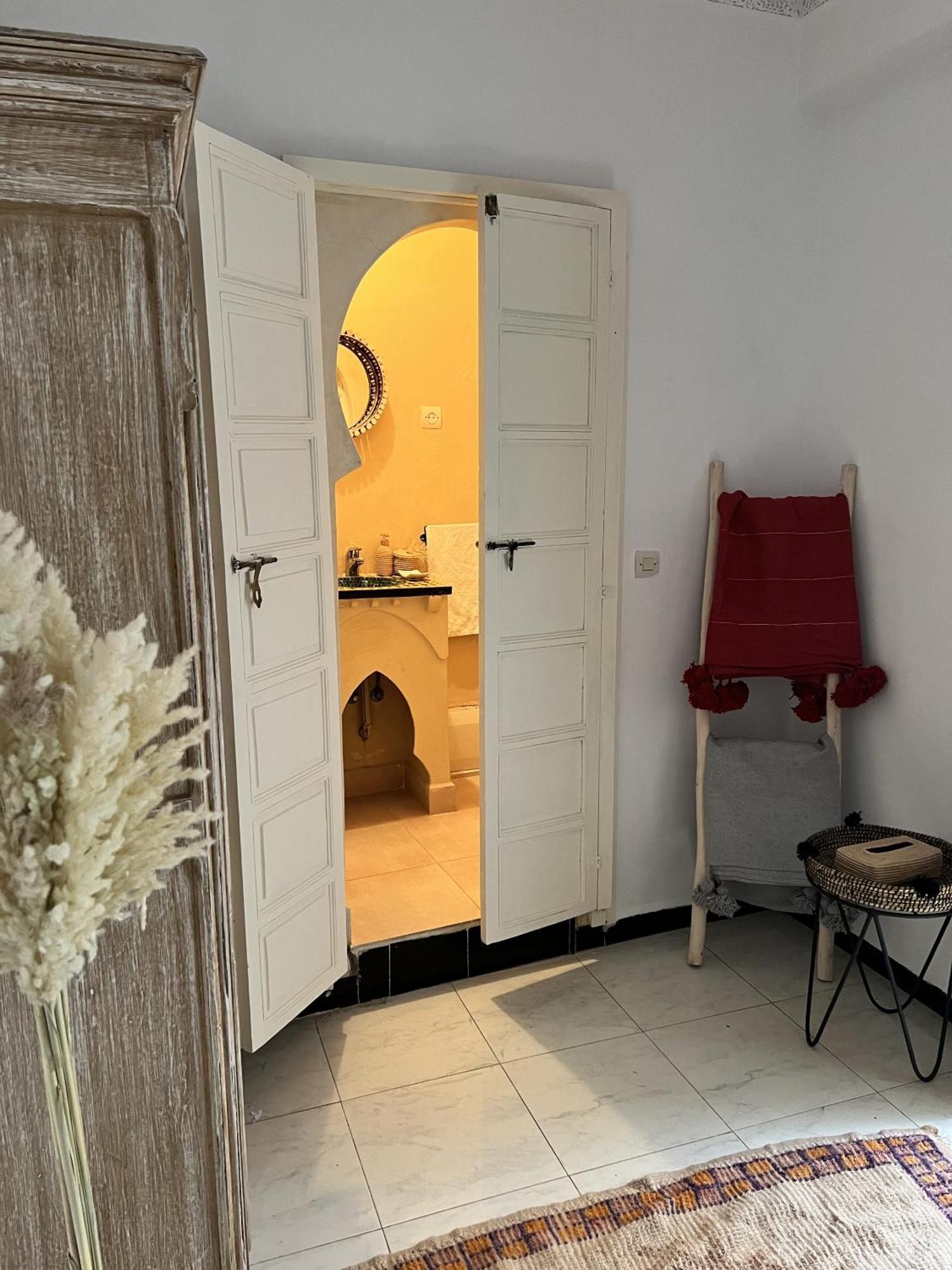 Riad Sarah Sabrina Bed & Breakfast