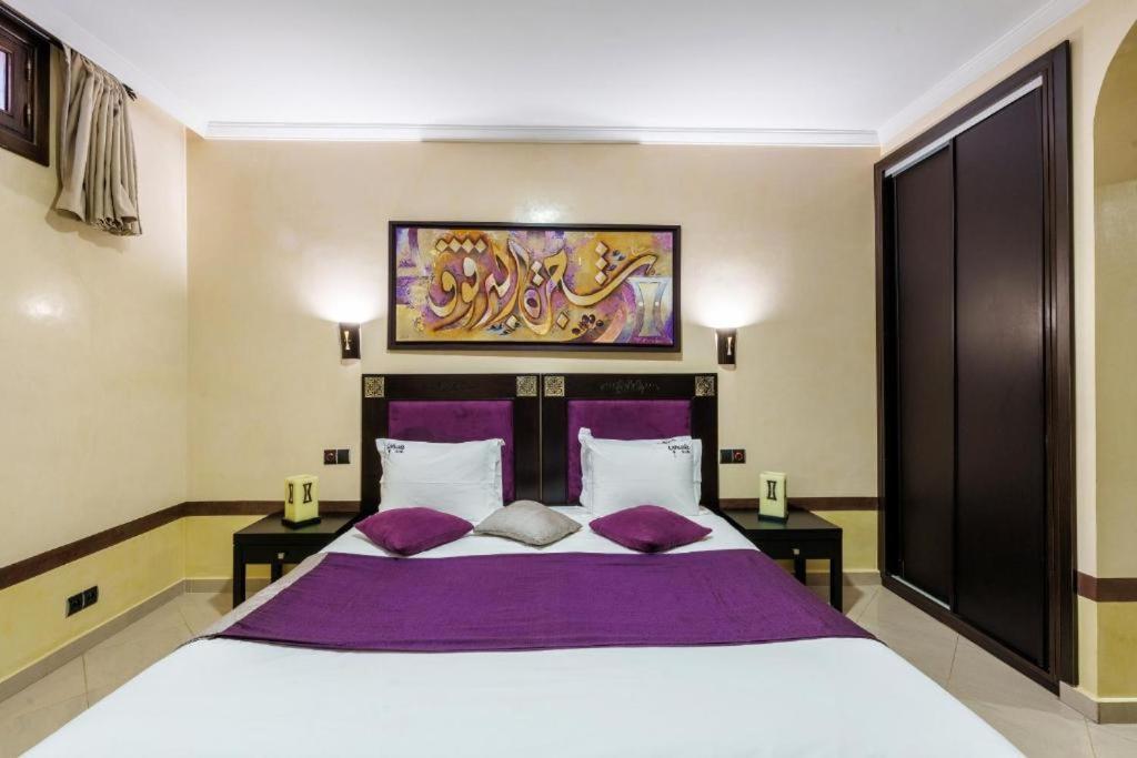Ushuaia Avec Piscine - Petit Dejeuner Gratuit - Marrakech Center Villa *