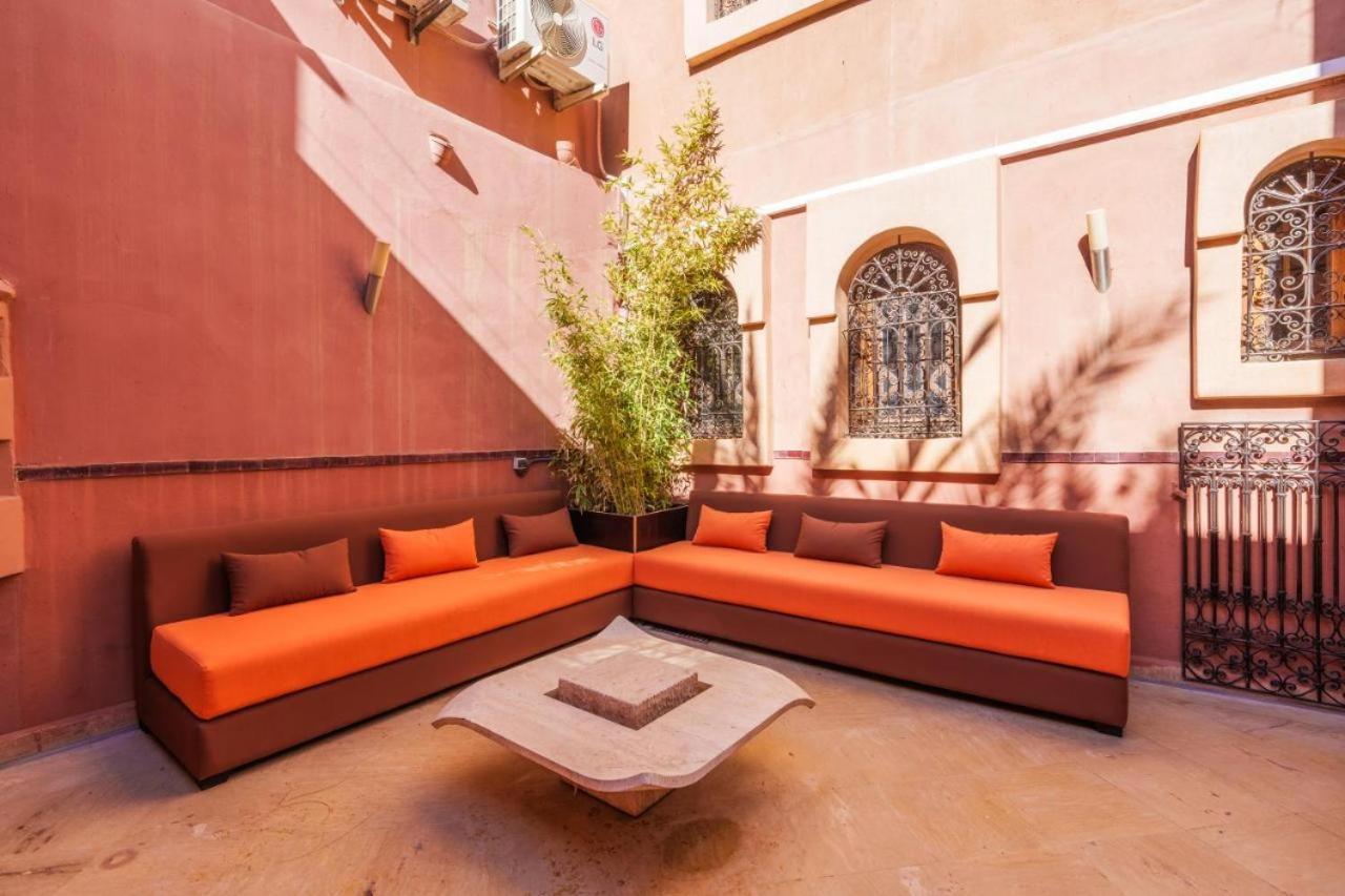 Ushuaia Avec Piscine - Petit Dejeuner Gratuit - Marrakech Center Marrakesh