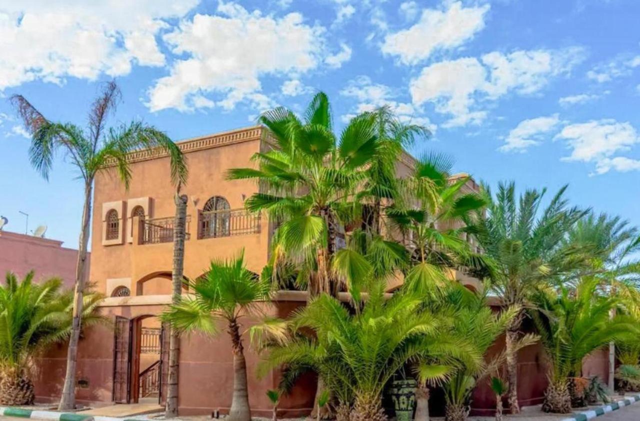 Ushuaia Avec Piscine - Petit Dejeuner Gratuit - Marrakech Center * Marrakesh