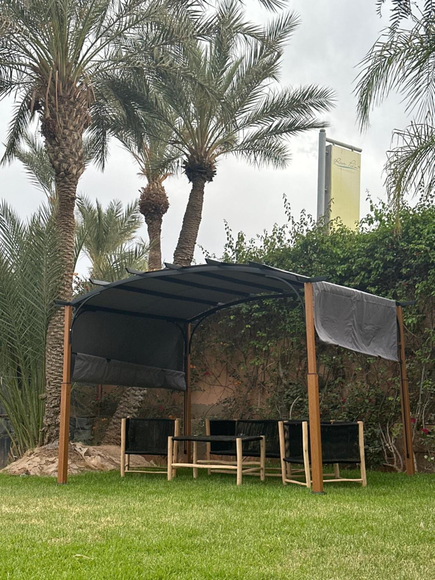 Palm Satdium Villa *
