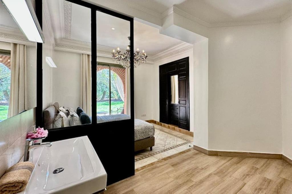 Luxurious In Palmeraie Appartement *