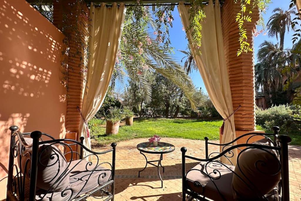 Luxurious In Palmeraie Appartement