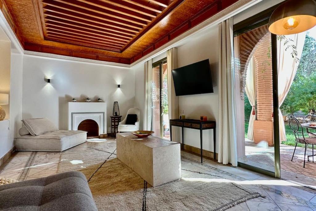 Luxurious In Palmeraie *