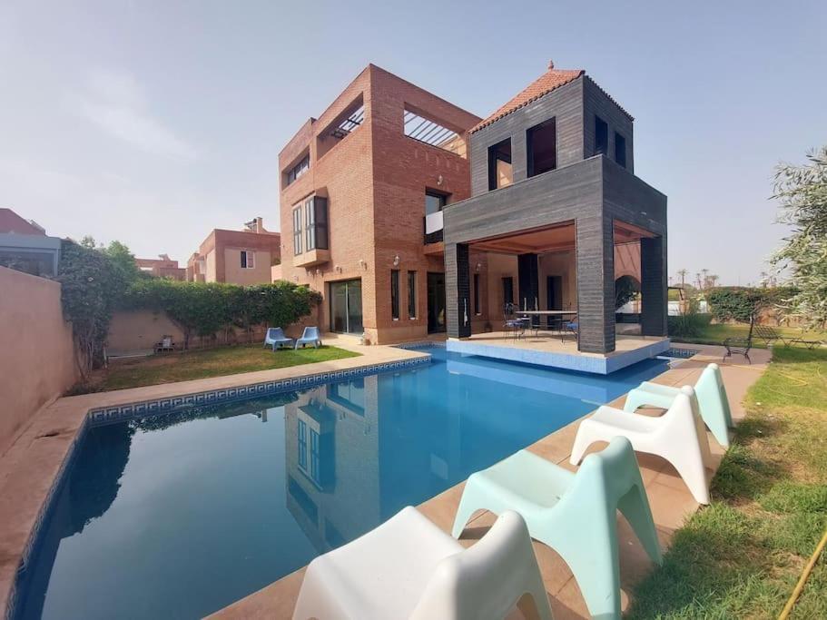 Villa Ily Piscine & Jaccuzzi