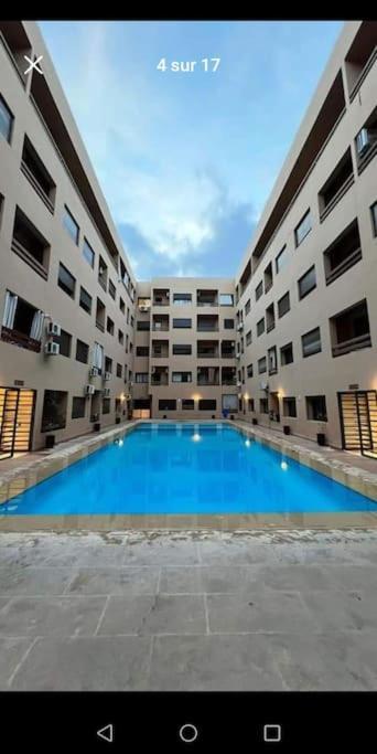 Appartement 2 Vue Piscine A Gueliz En Face La Gare De Train Marrakech Marrakesh
