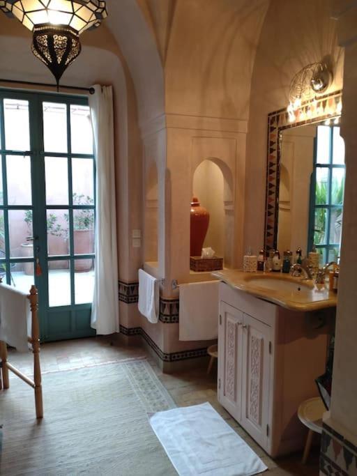 Marrakech, 7 Harmonia, Pour 6 Personnes Avec Piscine Privee Holiday home *