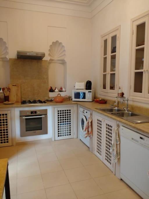 Marrakech, 7 Harmonia, Pour 6 Personnes Avec Piscine Privee Holiday home *