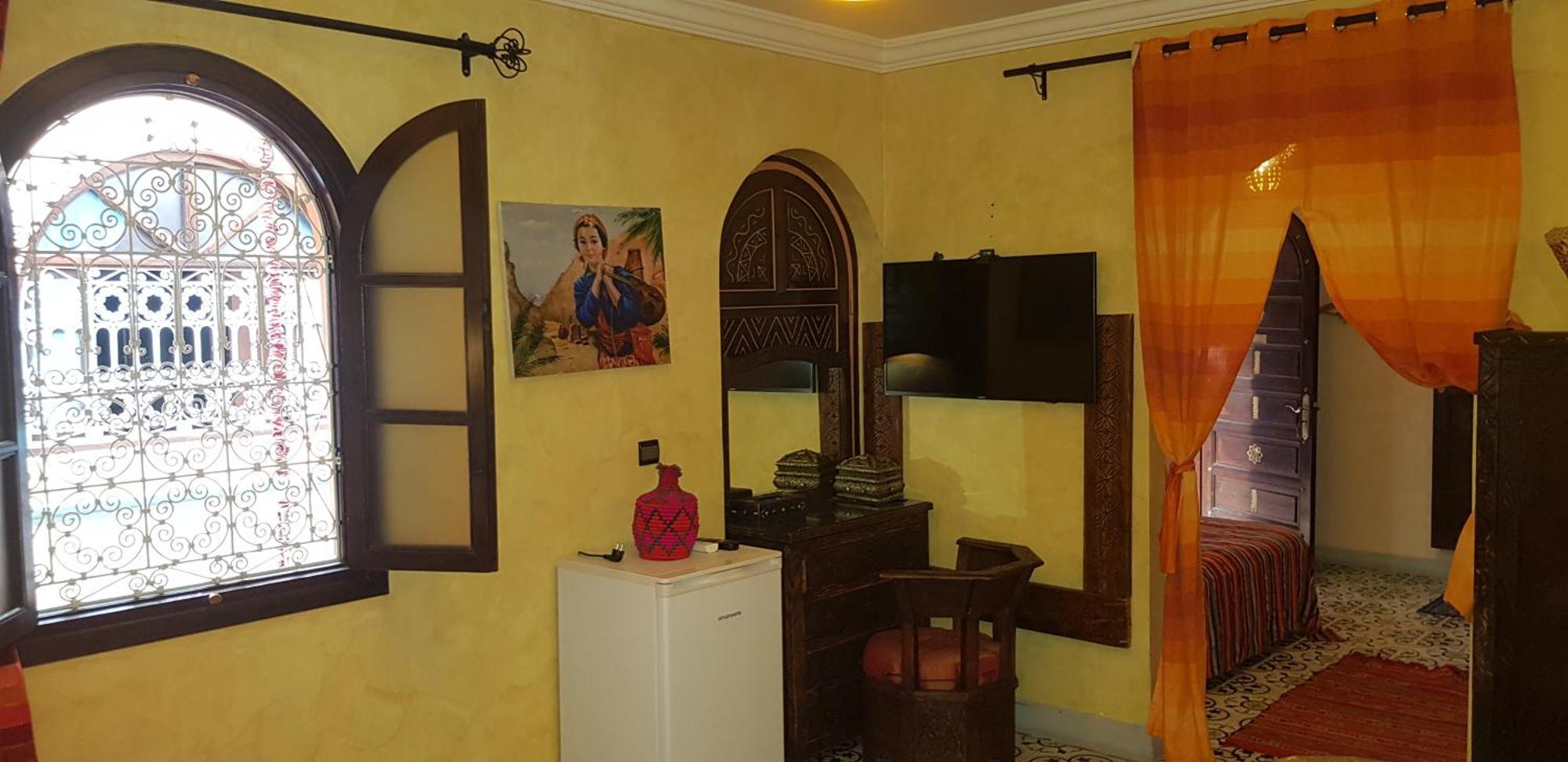 Bed & Breakfast Konouz