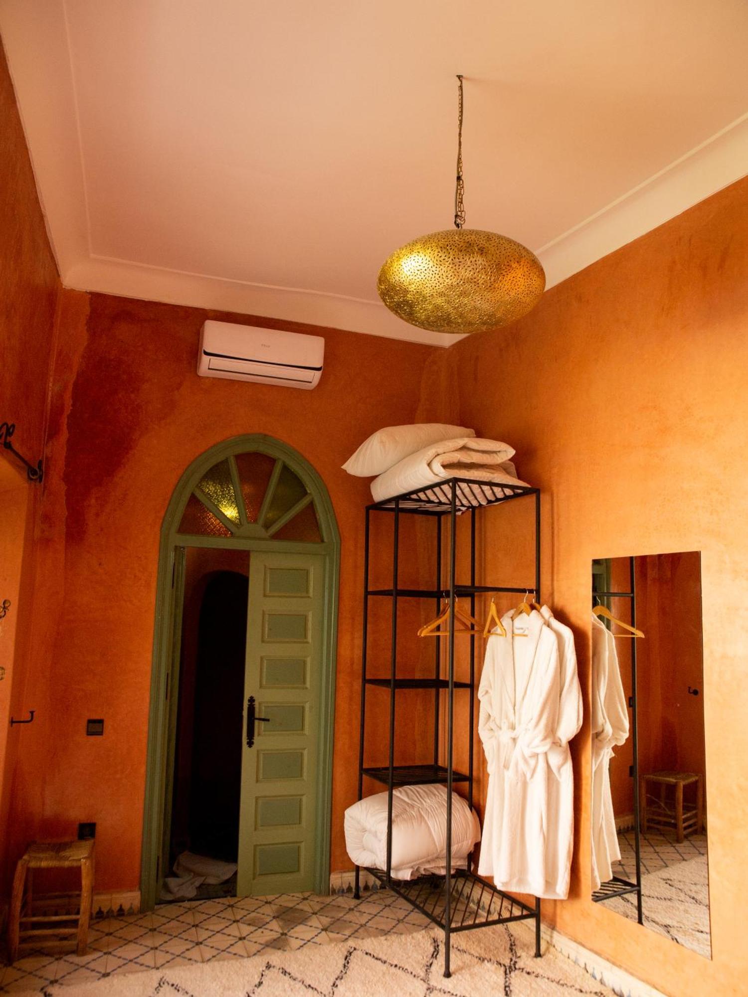 Riad Orange 2*