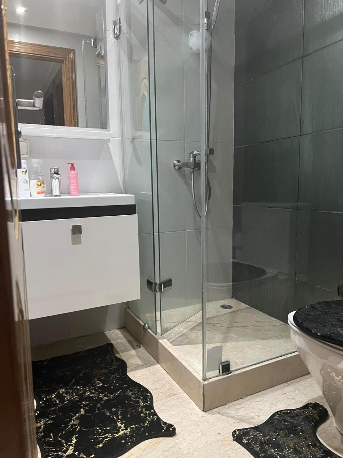 Appartement Luxueux Au Centre Geuliz *