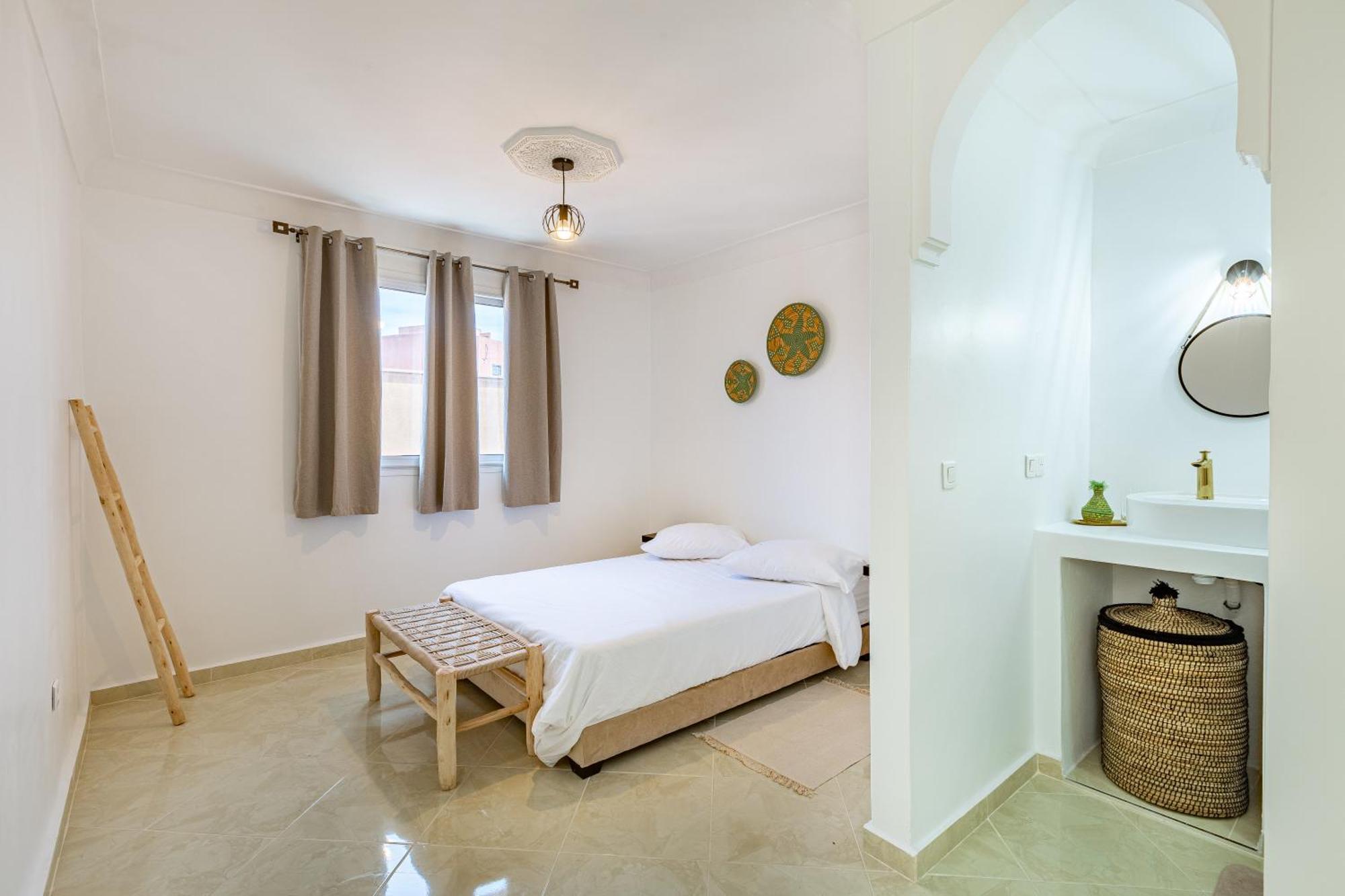 Dar Juma, & Appartements, & Piscine Chauffee Riad