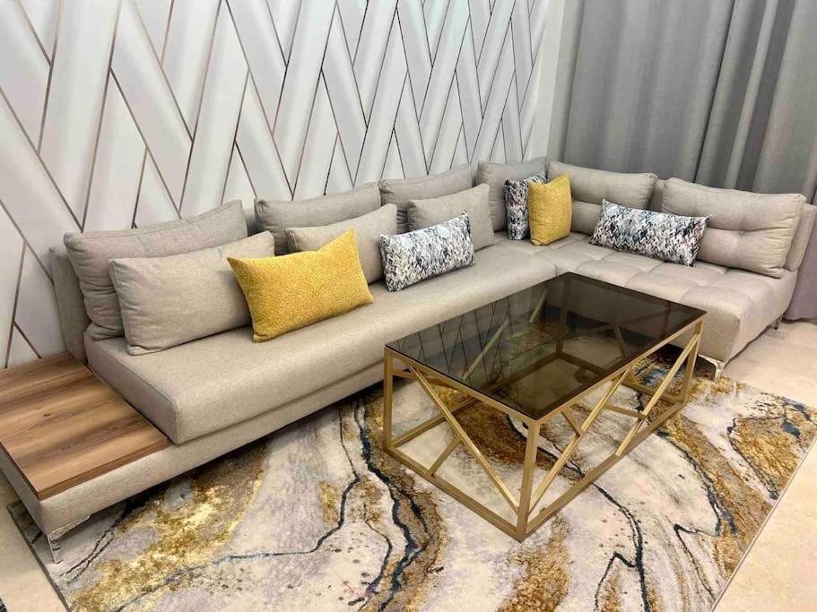 E-appartement De Luxe Centre Gueliz Piscine Parking Fibre Netflix * Marrakesh