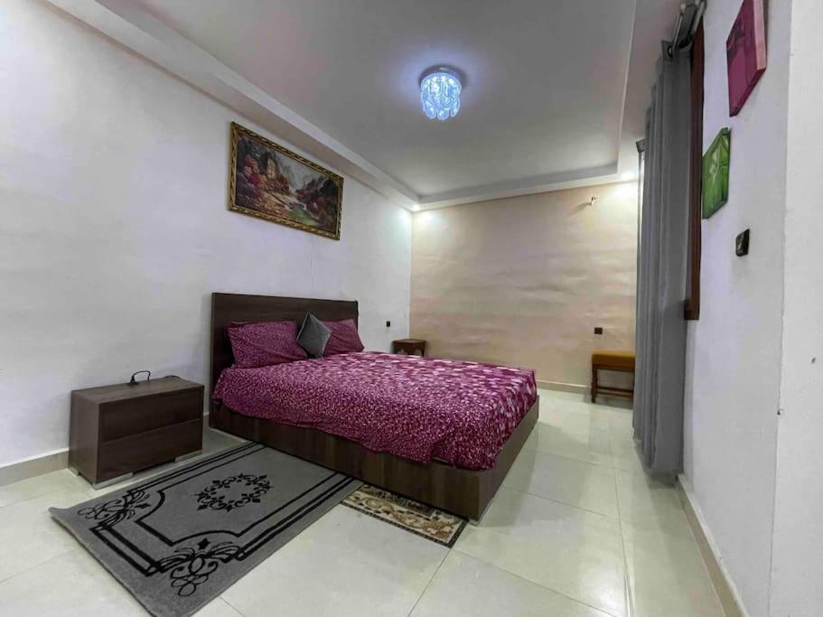 Spacieux Duplex De 154 Metre Avec 2 Niveaux 10 Min To Centre Appartement