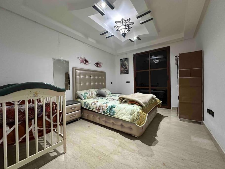 Spacieux Duplex De 154 Metre Avec 2 Niveaux 10 Min To Centre Appartement