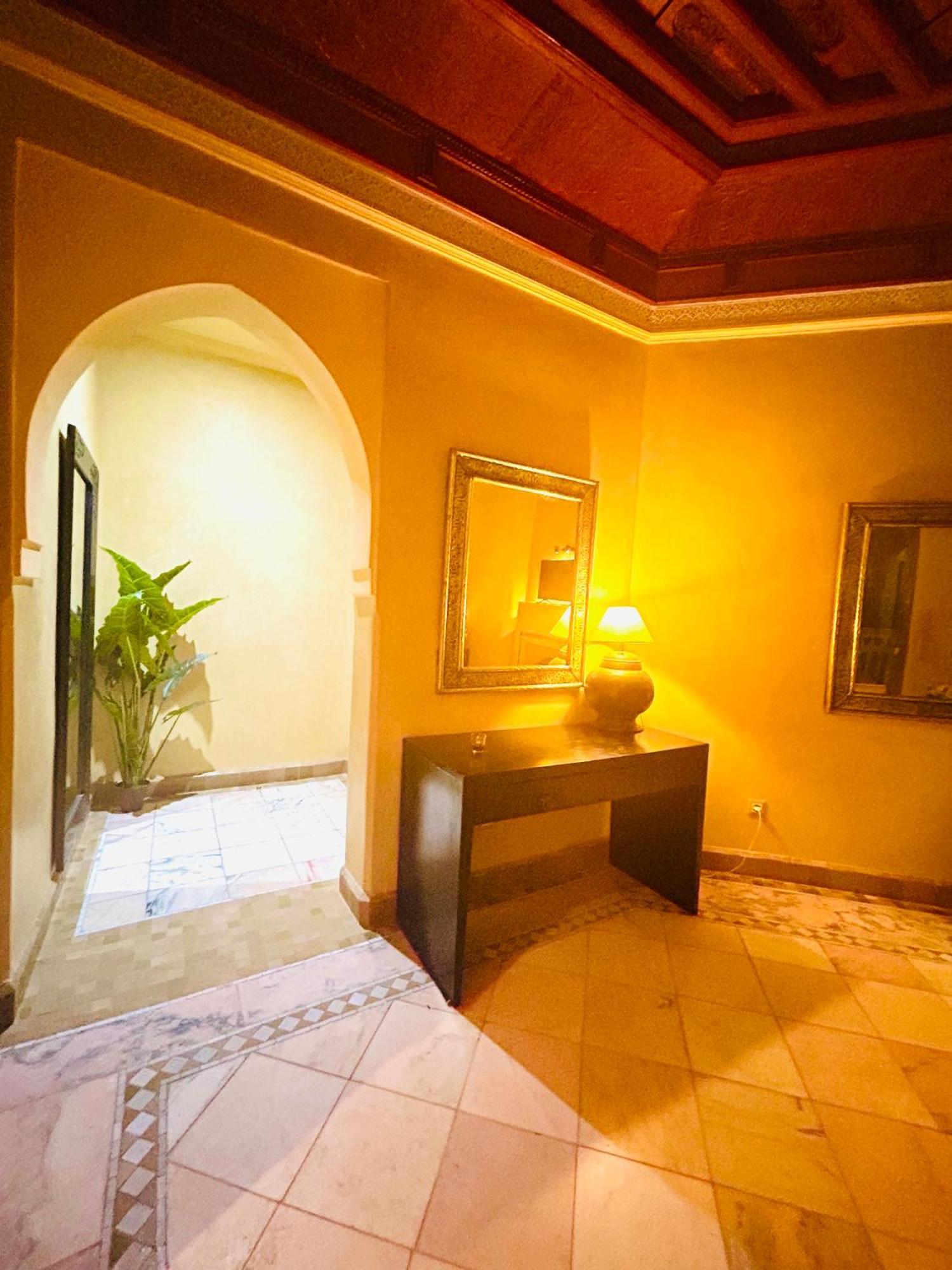 Spacieux Avec Piscine A La Palmeraie Apartment
