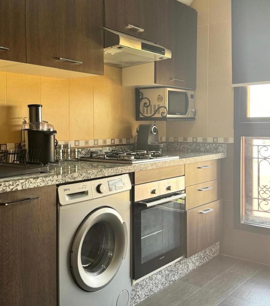 Malak - Avec Piscine, Wifi, Gardien H24 Appartement