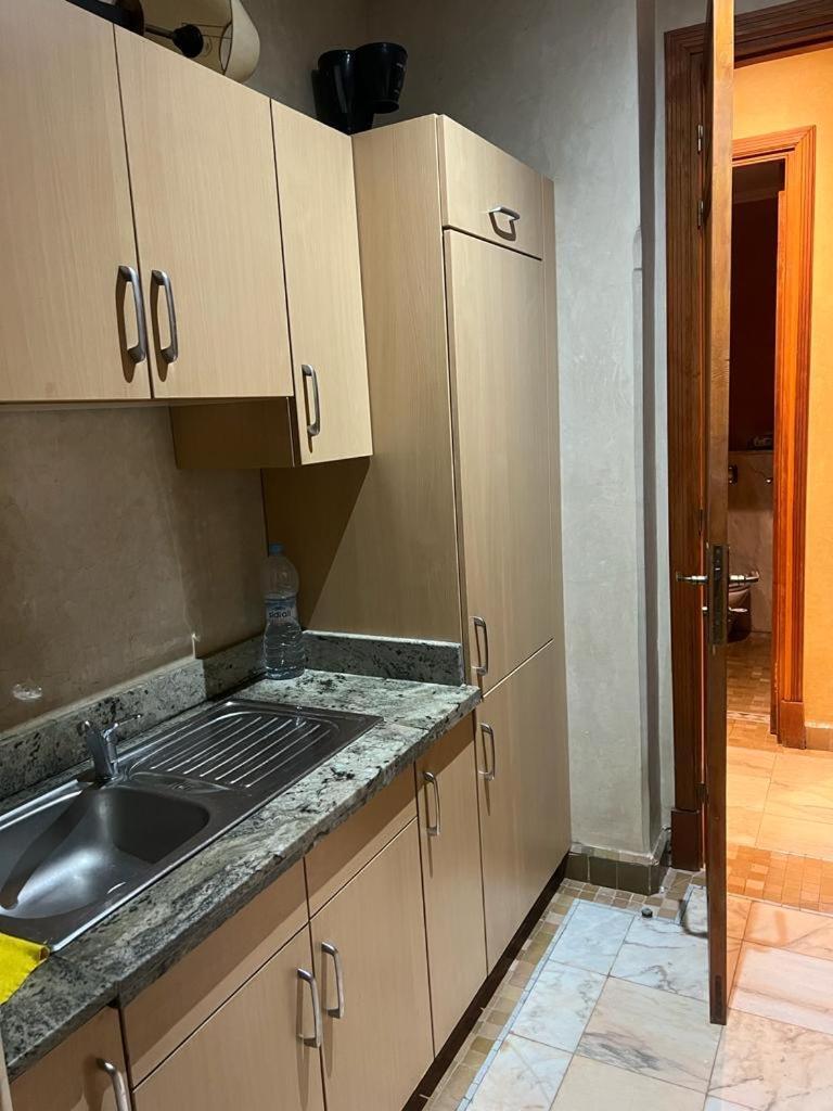 La Palmerie Avec Piscine Appartement *