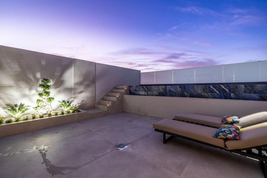 Duplex Piscine Privee Chauffee Rooftop Appartement *