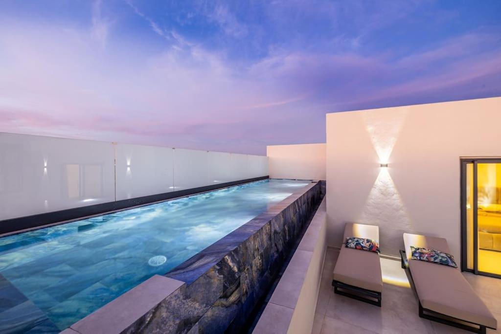 Duplex Piscine Privee Chauffee Rooftop