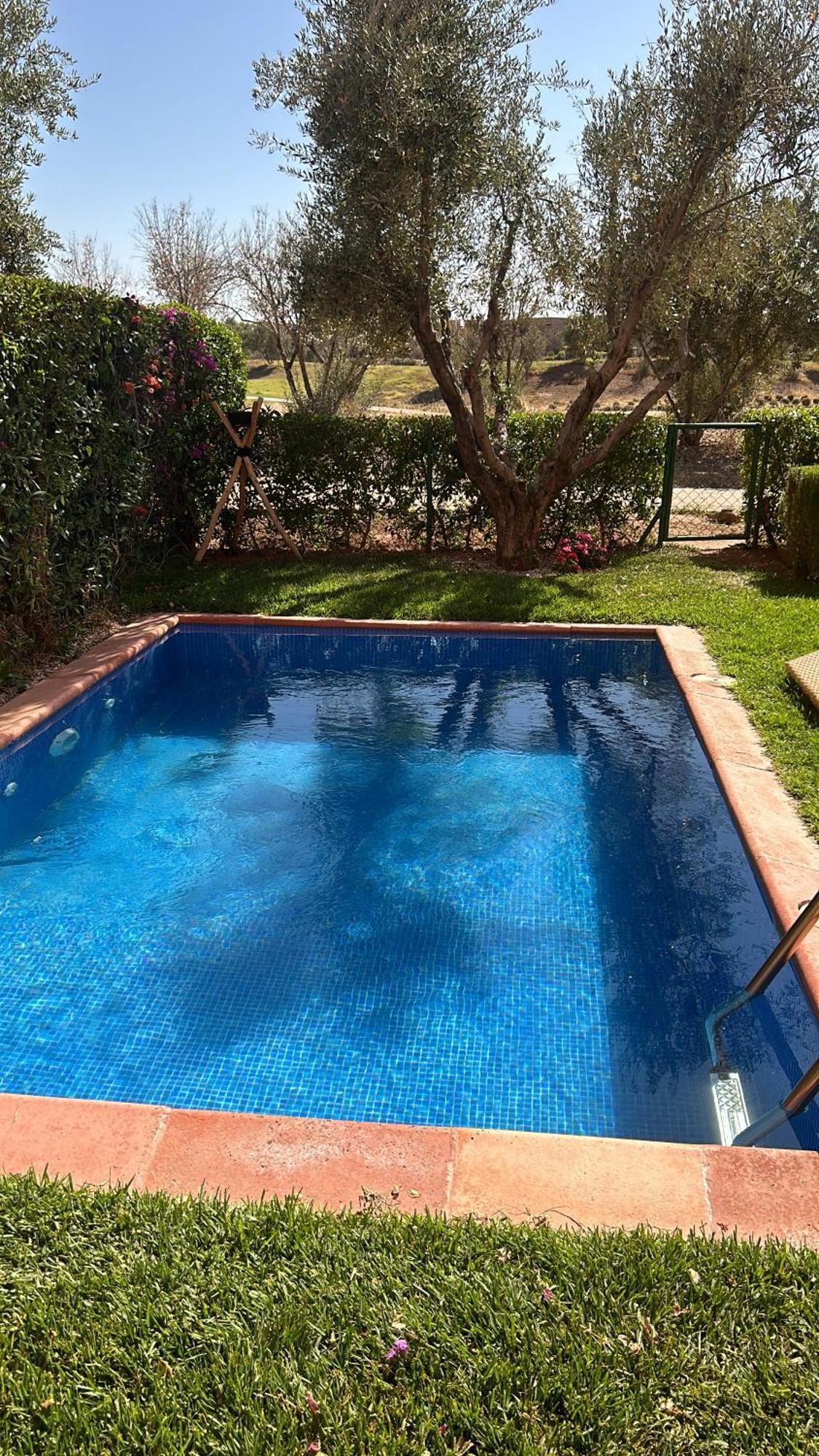 Villa Maison Mitoyenne Avec Piscine