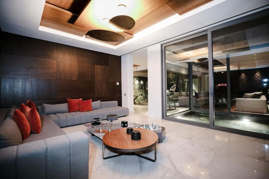 Villa Architect-designed With A View Of The Atlas