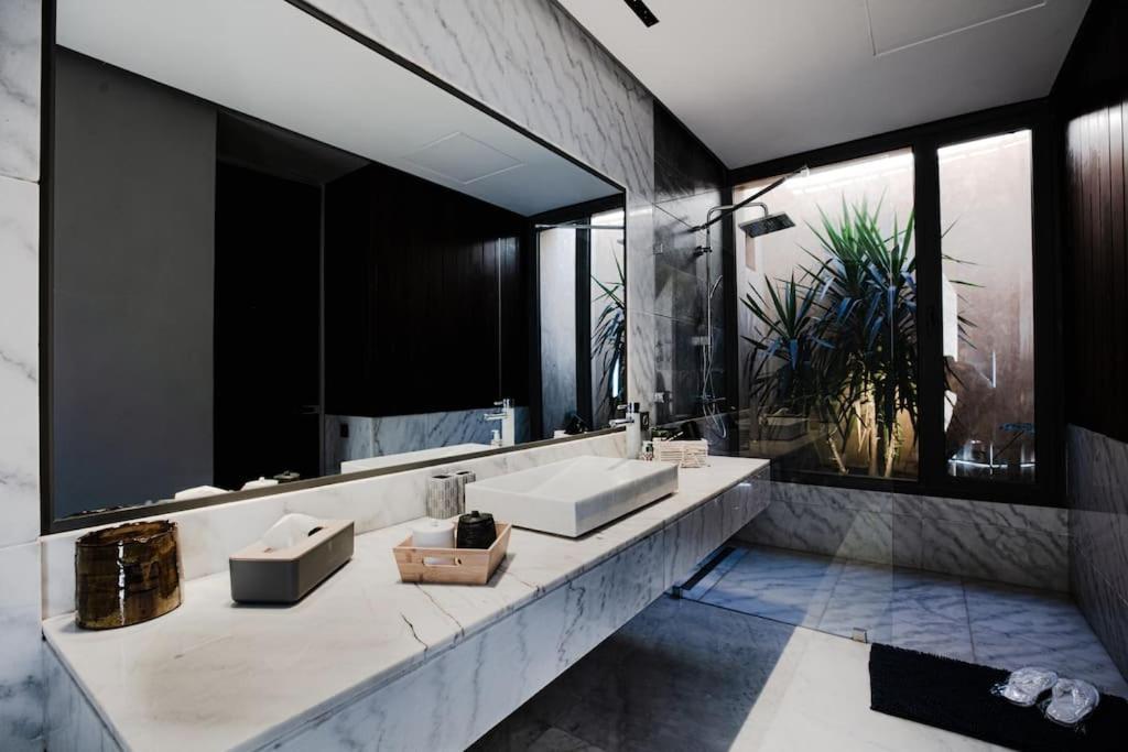 Architect-designed With A View Of The Atlas Villa Marrakesh