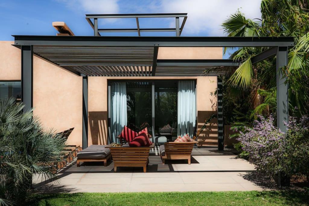 Villa Architect-designed With A View Of The Atlas *