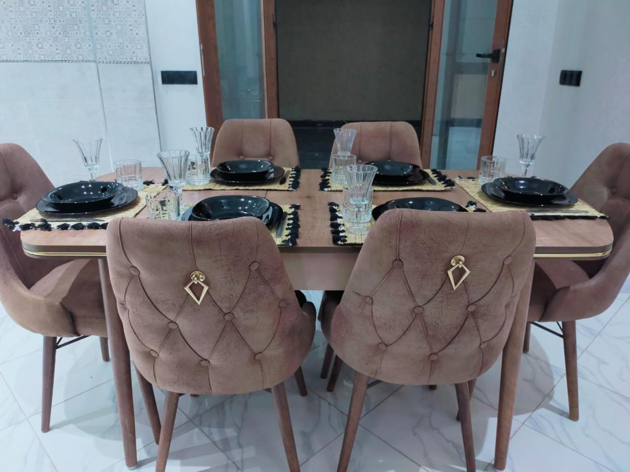 Appartamento De Luxe A 7 Min De Centre De A Petit Prix Pour Passer Un Agreable Sejour *