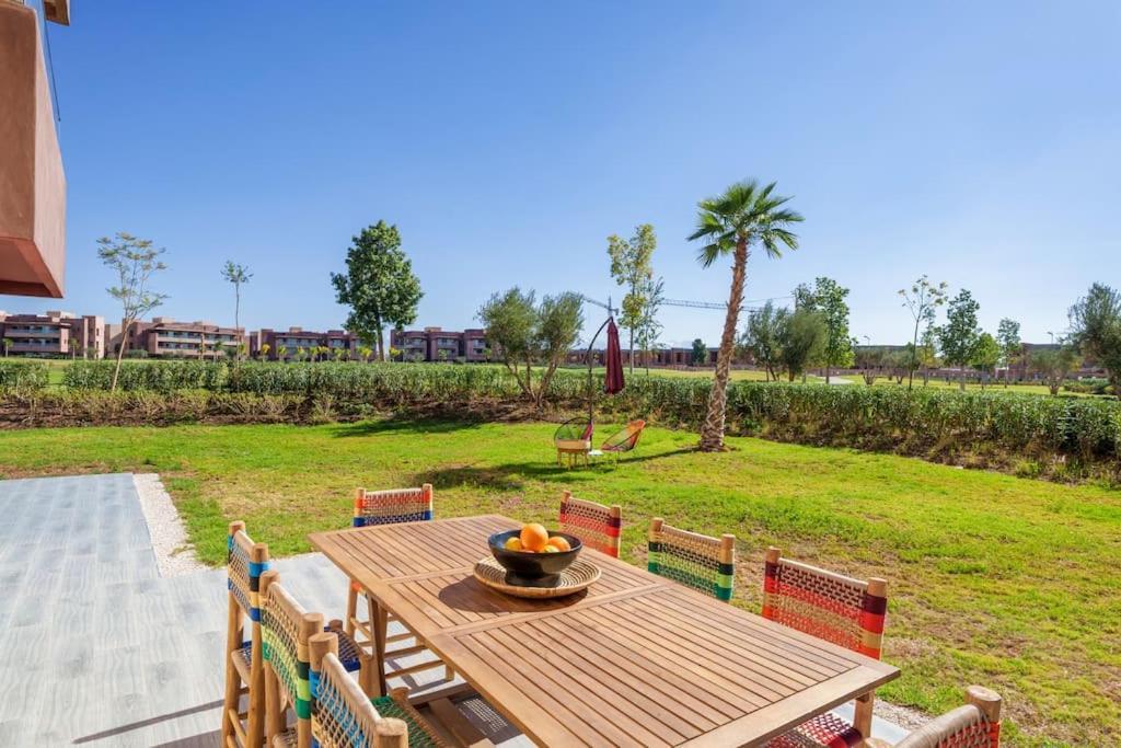 Apartamento Luxurious Marrakech With Pool, Golf, Private Garden *