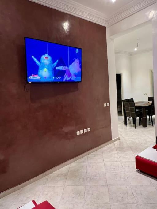 Appartement Family Izdihar 10 Min From Gueliz, Free Parking *