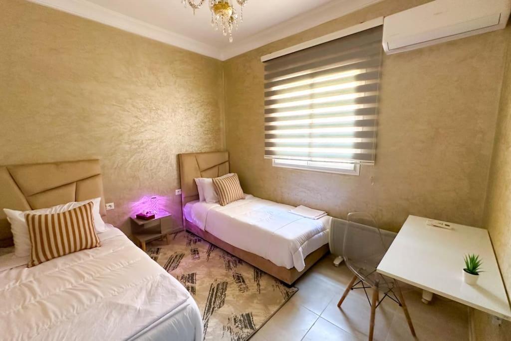 Apartment Propre Et Proche