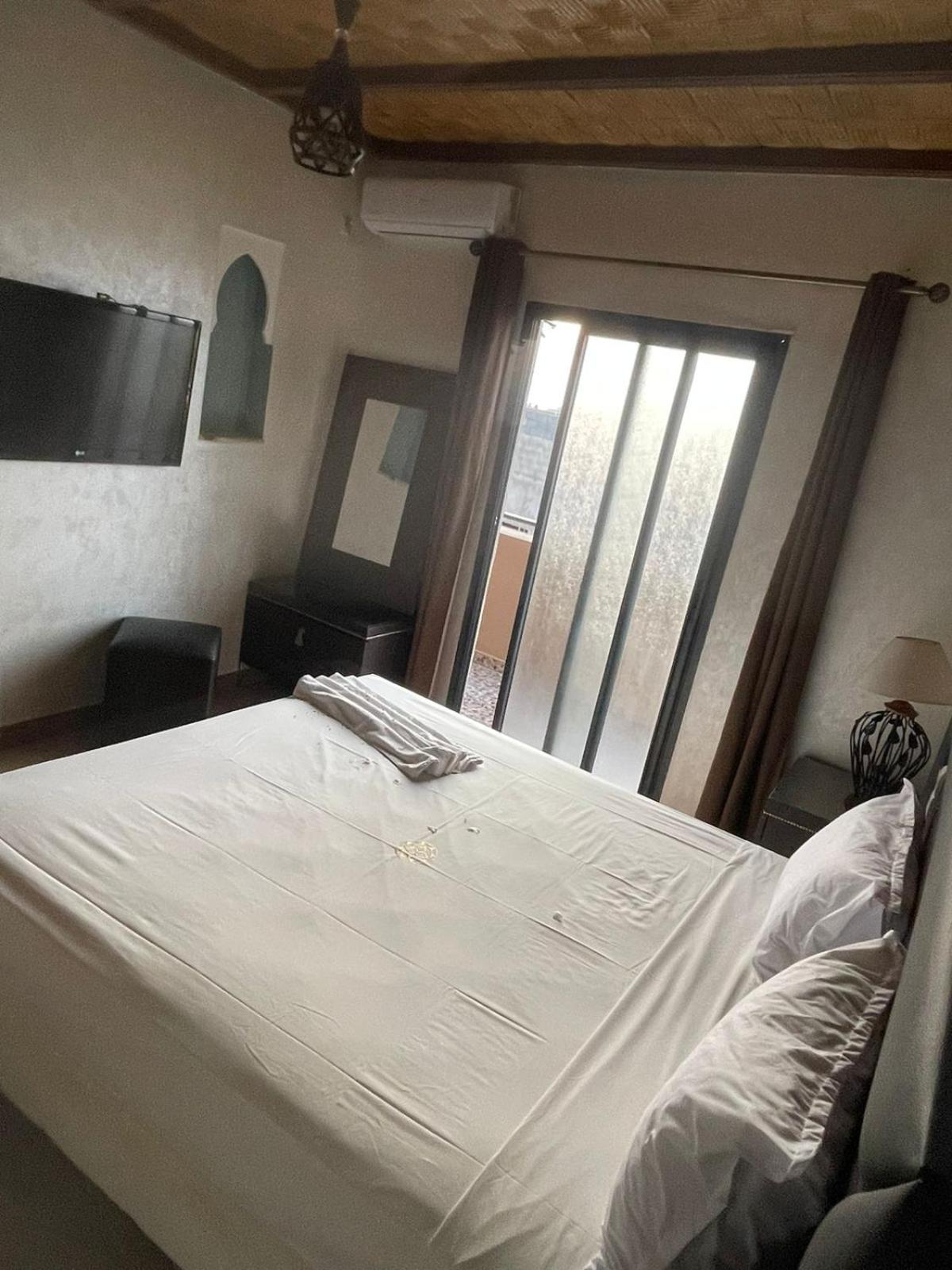 Amiraa Villa