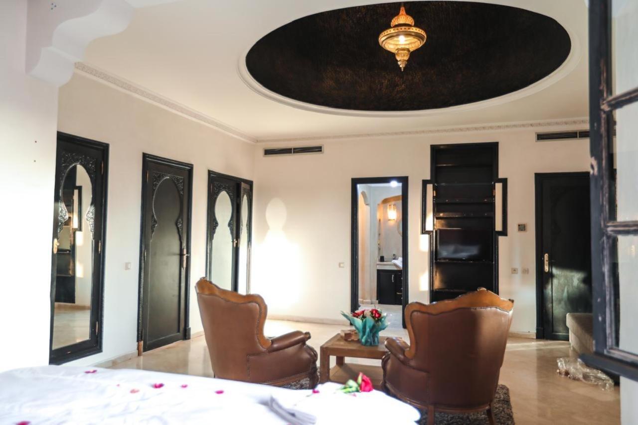 Palm Satdium Villa *