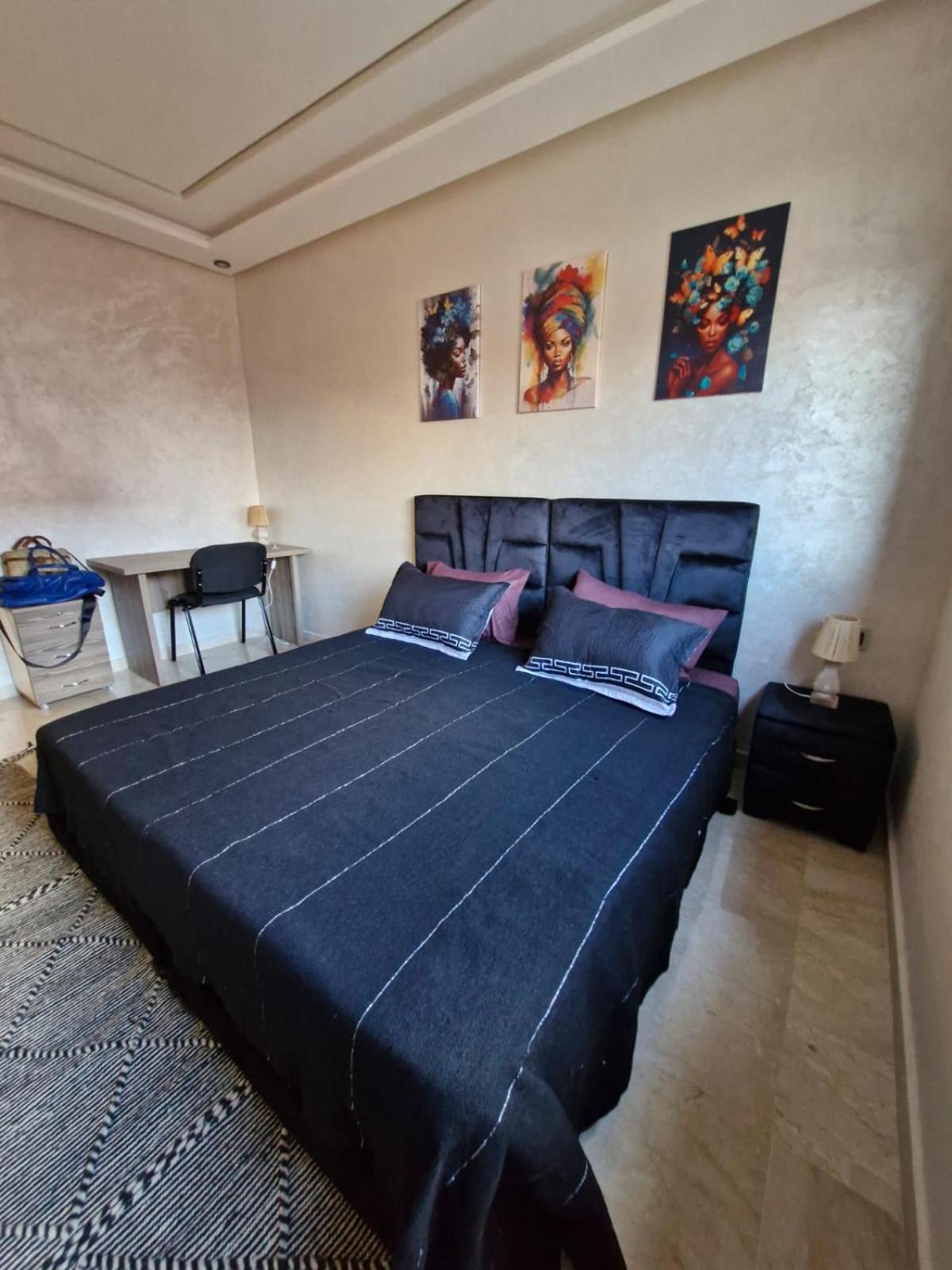 Avec Patio Et Jaccuzzi Appartement