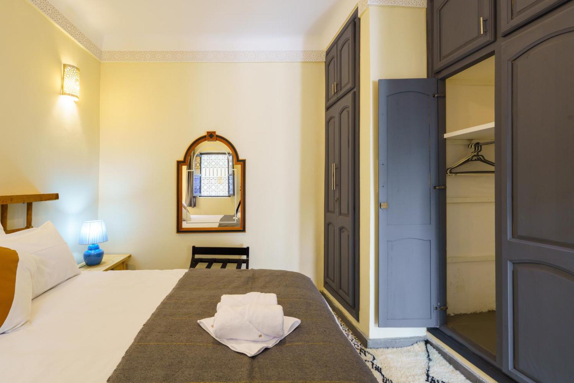 Hébergement de vacances Riad 4 Chambres - Piscine & Petit Dejeuner Gratuit - Wifi Fibre Optique *