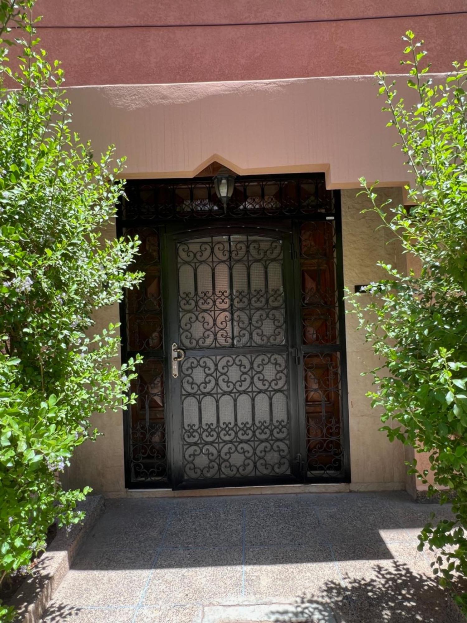 Spacieux Avec Cour Fleurie Et Hammam A Targa Marrakech Apartment *