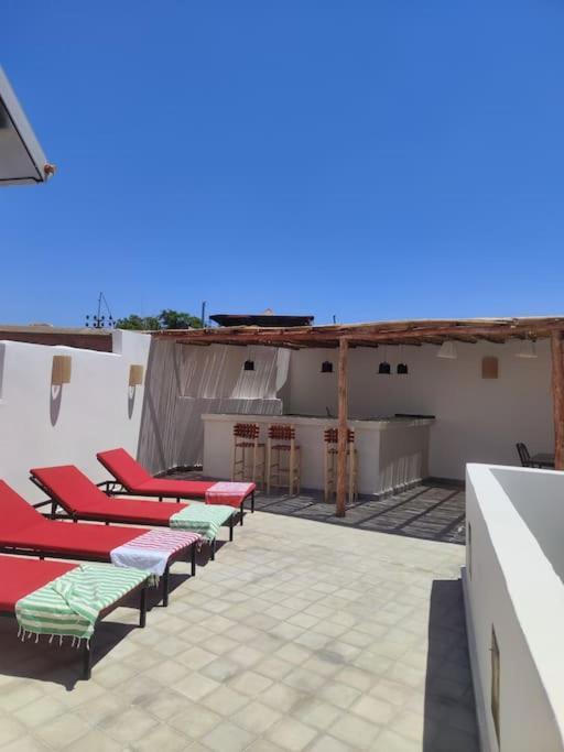Villa White Cactus