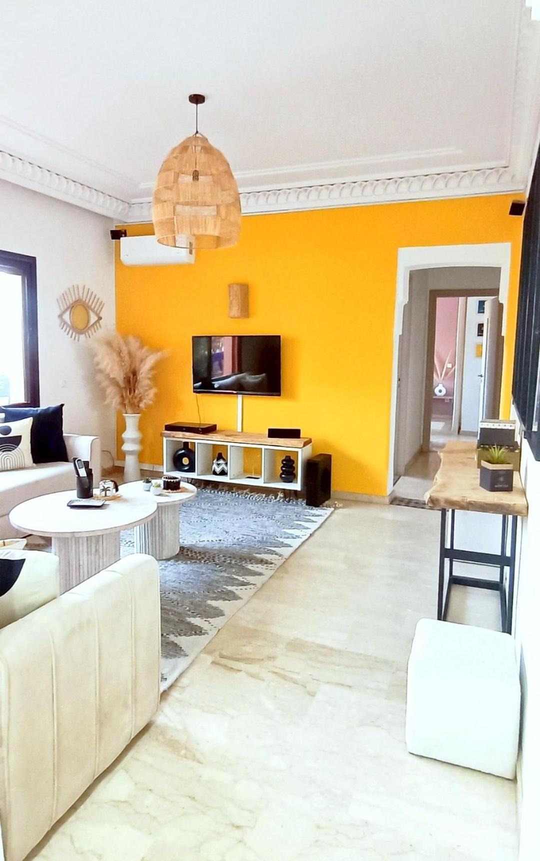 Apartment Rare : Superbe Appartement&grande Terrasse Avec Vue Degagee Dans Le + Joli Quartier De Marrakech, Majorelle *