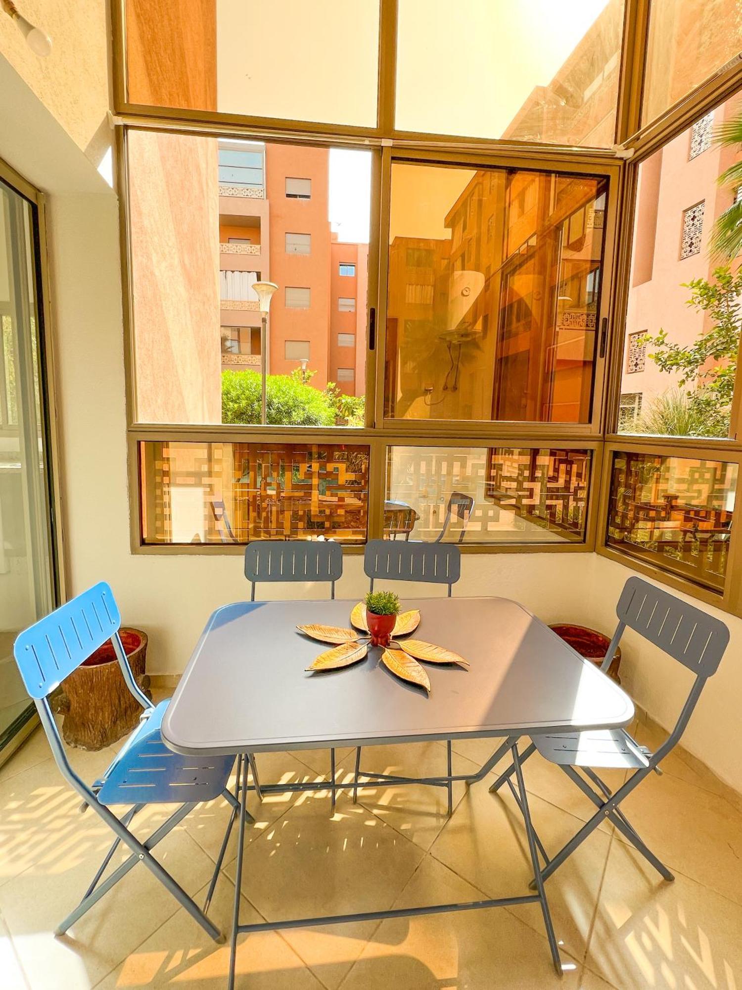Modern Flat With Double Patio Right Next To Marrakech Center