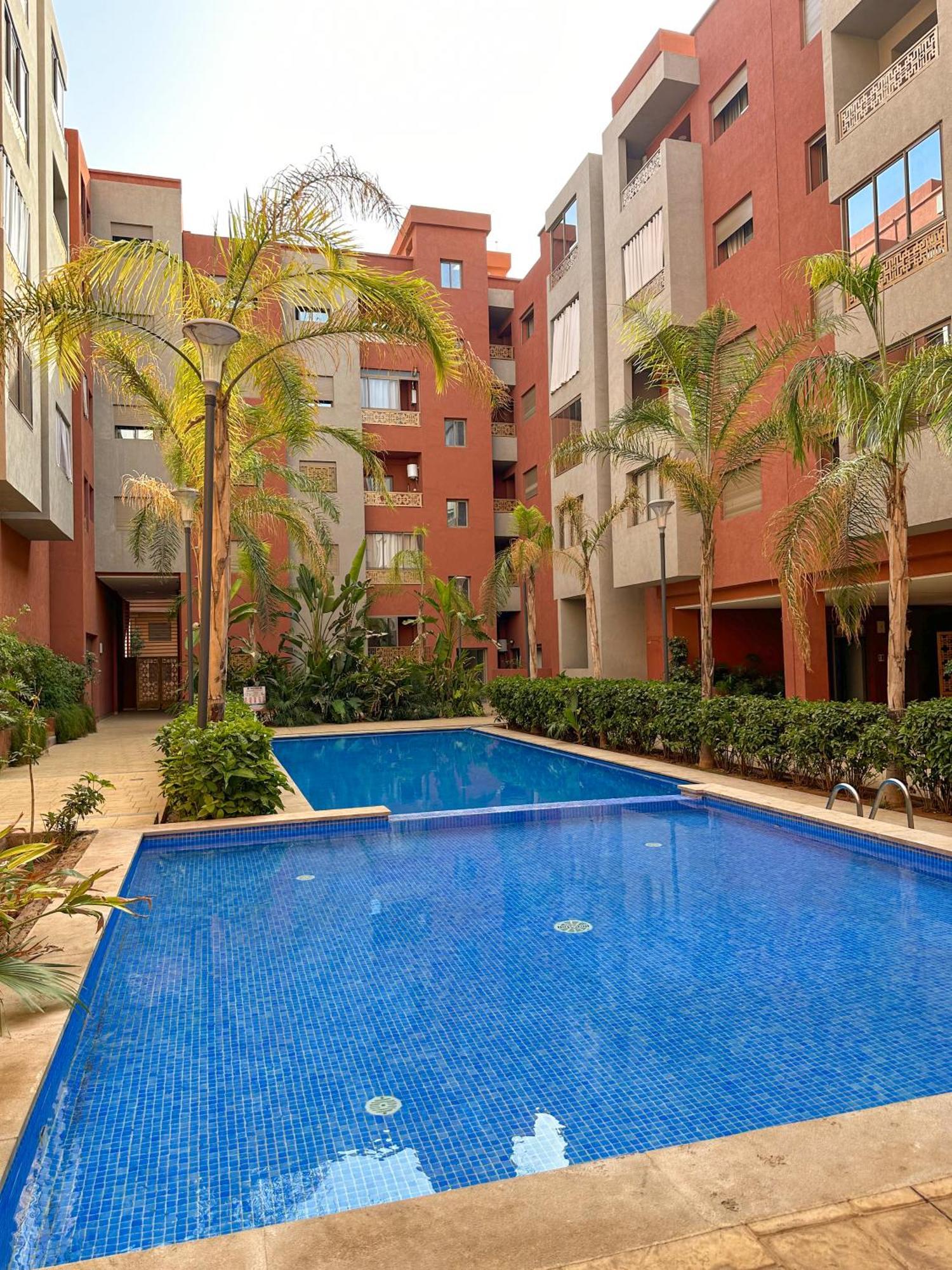 Modern Flat With Double Patio Right Next To Marrakech Center Appartement