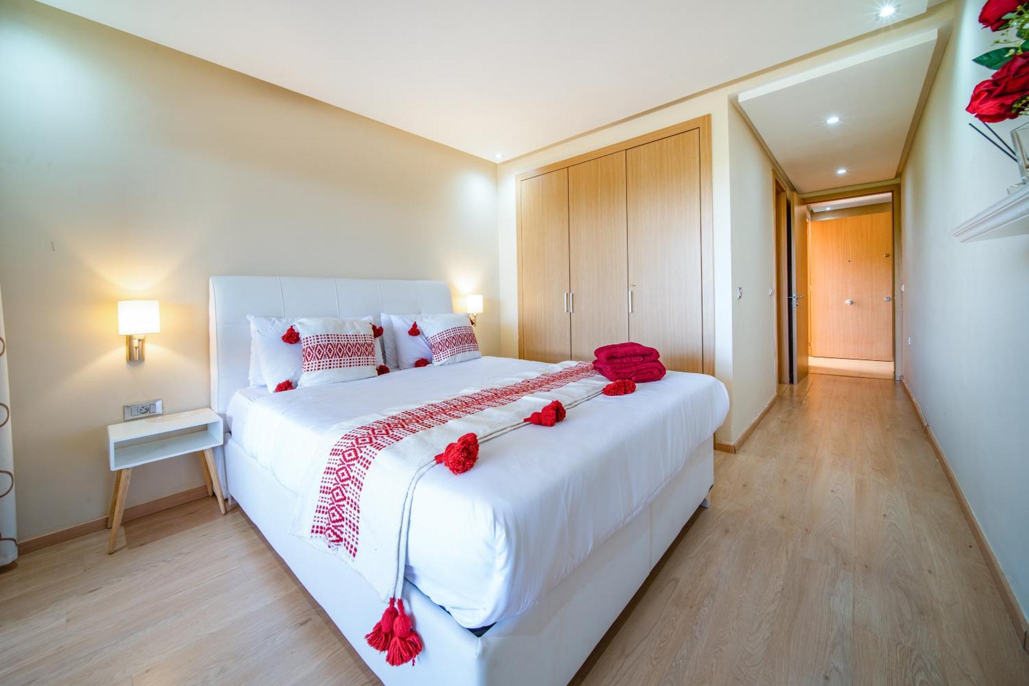 Jacuzzi Charming Luxury Xl Apartment-avenue M6 Appartement
