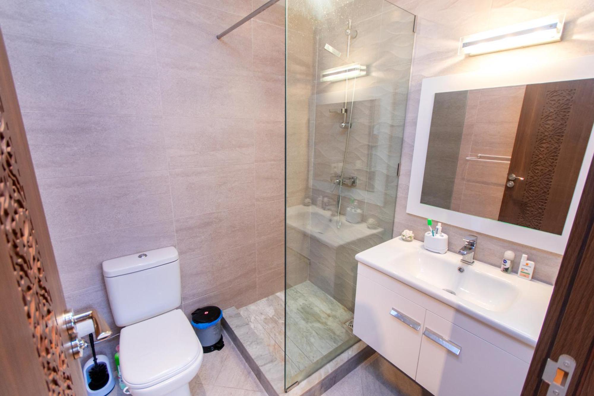 Appartement 10 Min Menara Airport, Con Piscina *