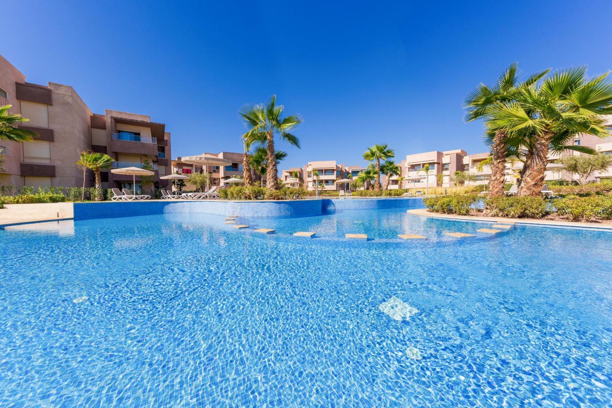 Vue Montagnes, Golf Et Piscine, Luxe A Marrakech Appartement