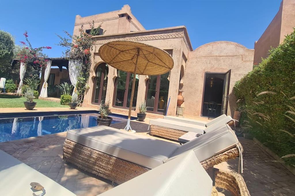 Villa Les Lauriers, 4 Suites, Piscine Privee, Petit Dejeuner Compris