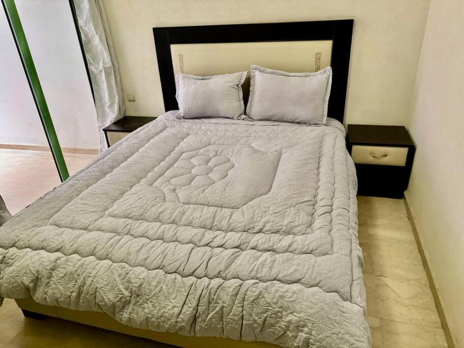 Appartement Beautiful Hivernage With Pool & Balcony, Near Attractions