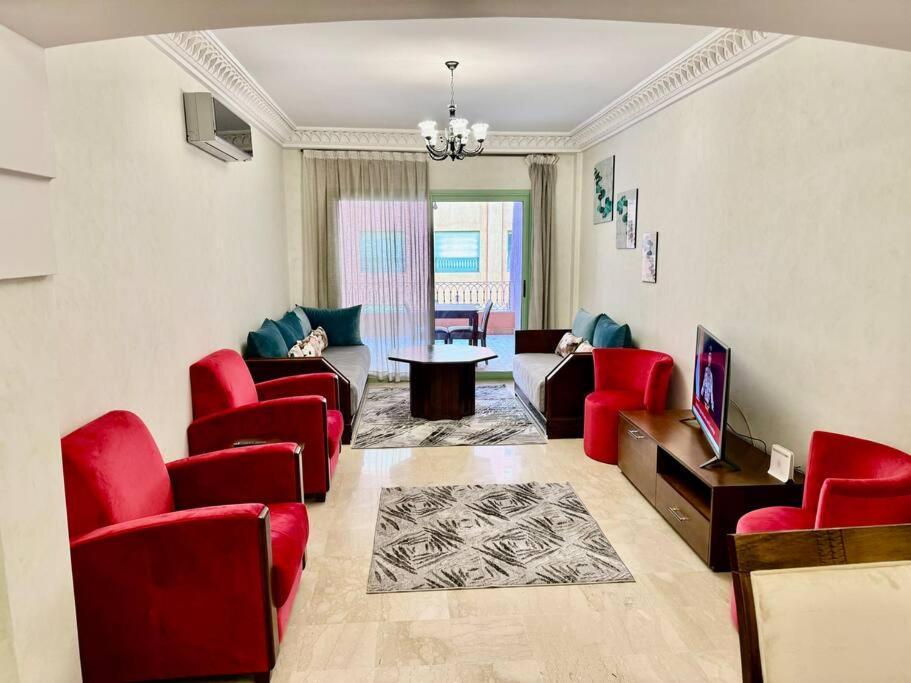 Beautiful Hivernage With Pool & Balcony, Near Attractions Appartement Marrakesh